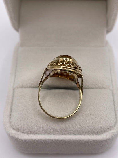 8ct gold citrine ring