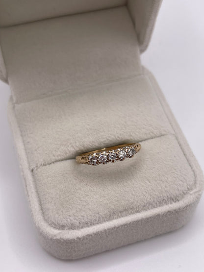 9ct gold diamond ring