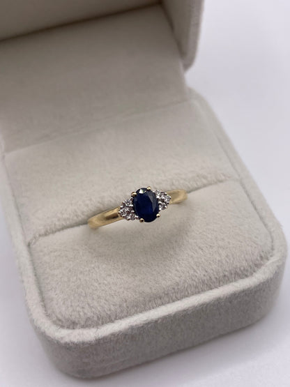 9ct gold sapphire and diamond ring