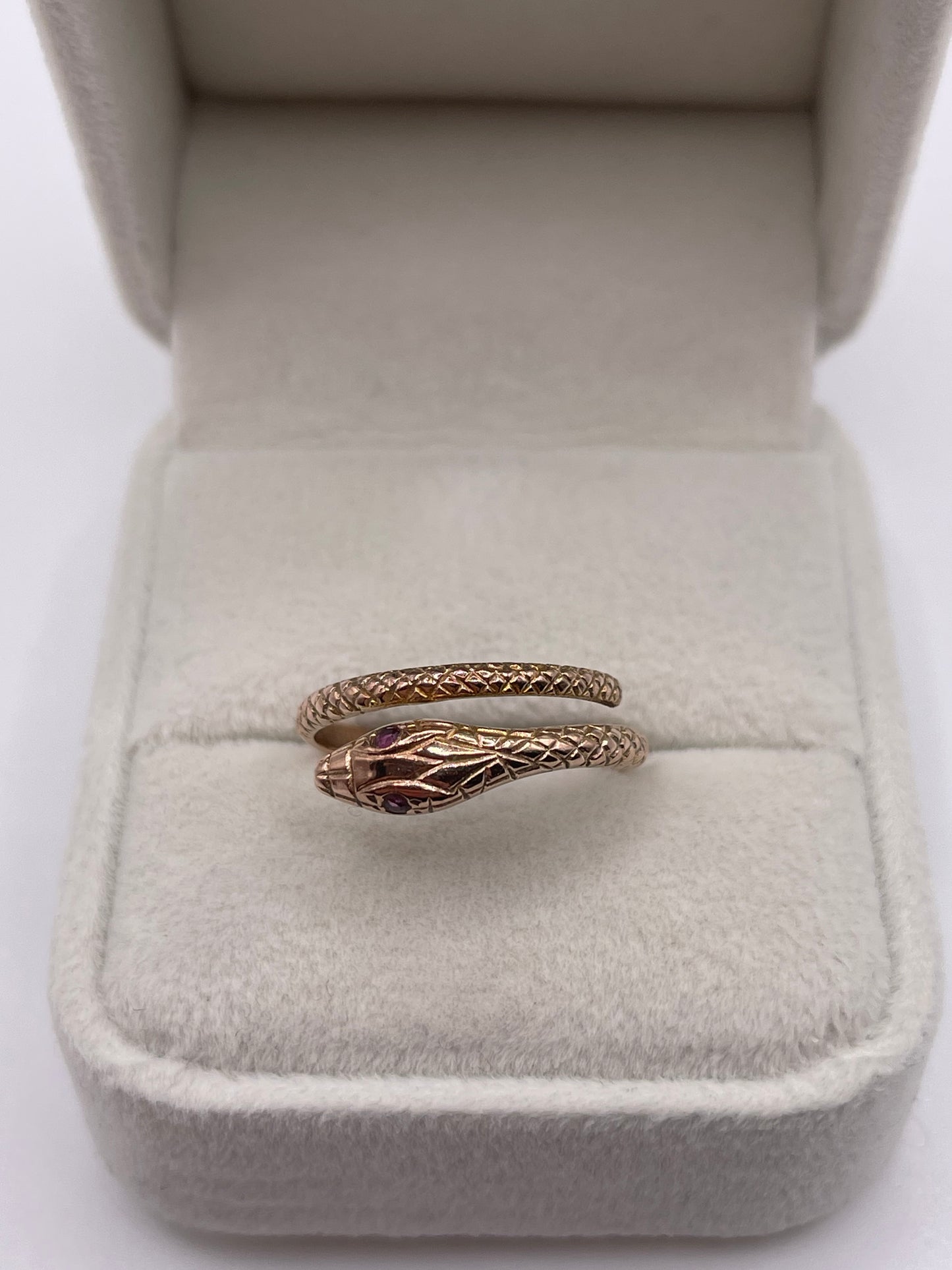 8ct rose gold ruby snake ring