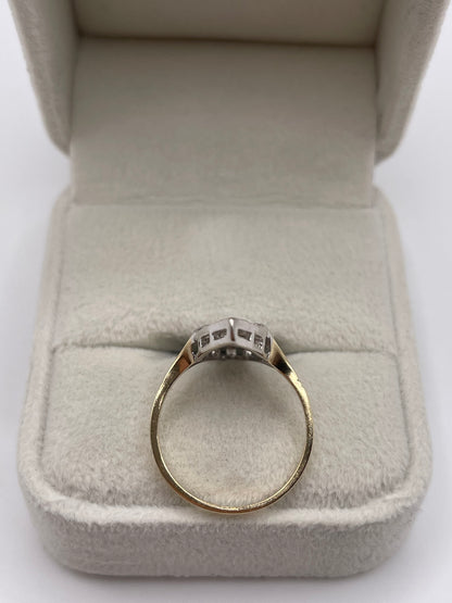 9ct gold cz navette ring