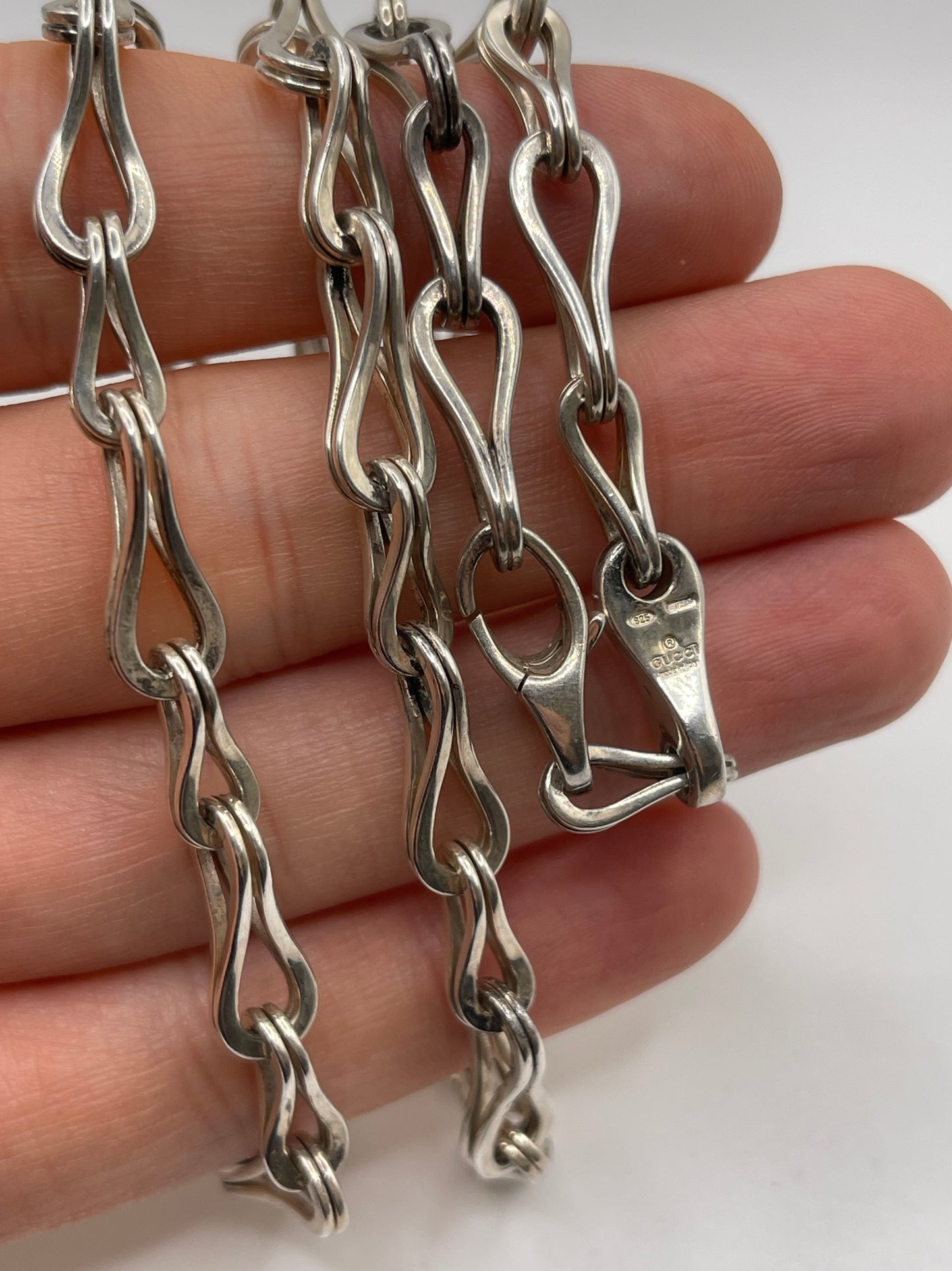 Gucci silver chain