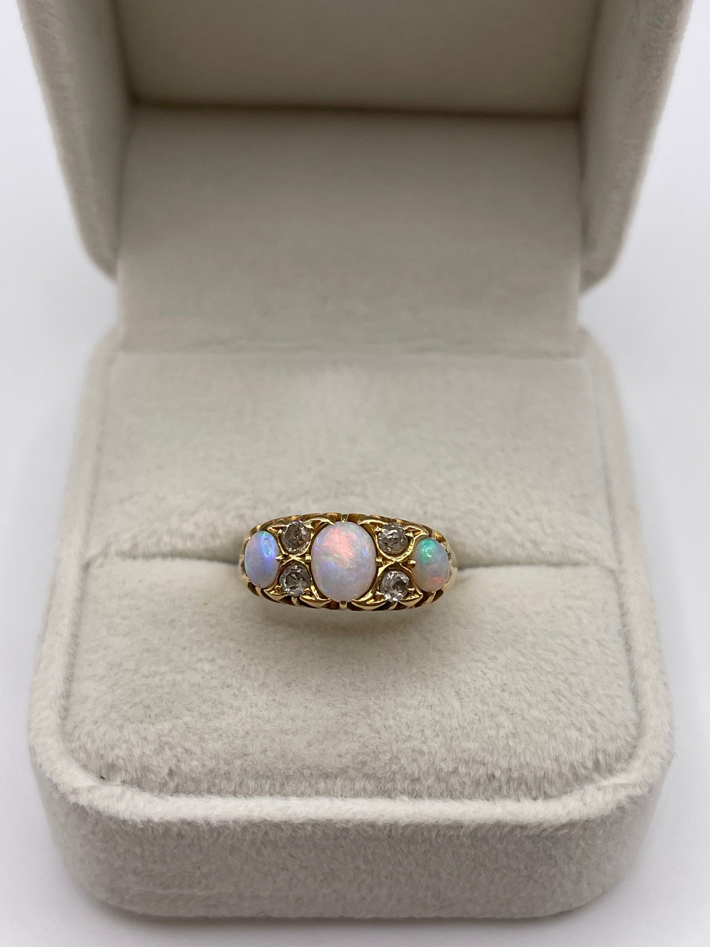 Antique 18ct gold opal and diamond ring