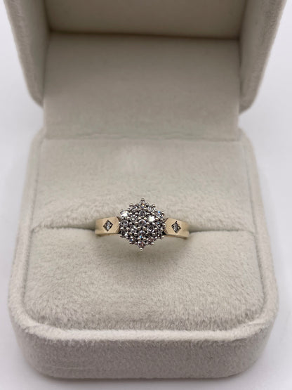 9ct gold diamond cluster ring