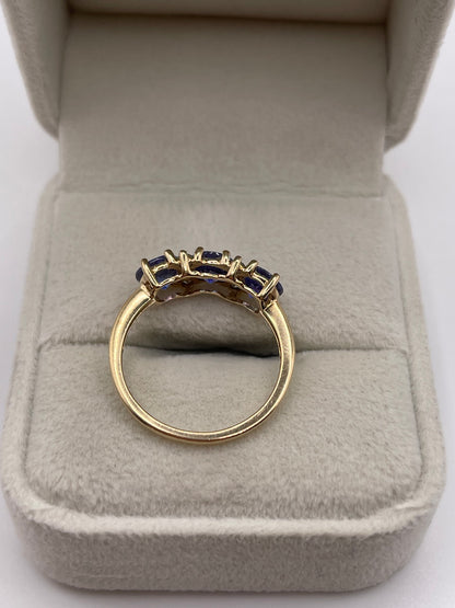 9ct gold tanzanite and zircon ring