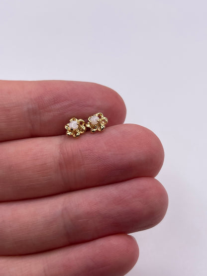 9ct gold opal earrings