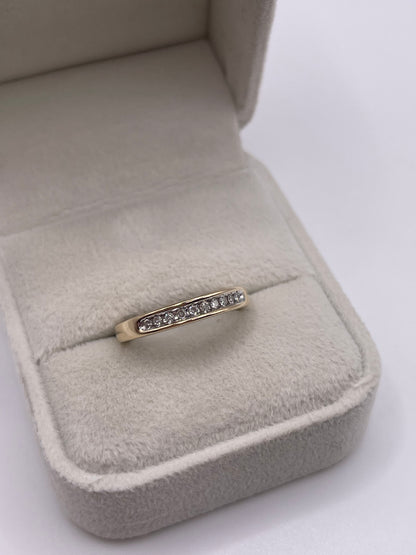 9ct gold diamond ring
