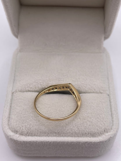 9ct gold diamond wishbone ring