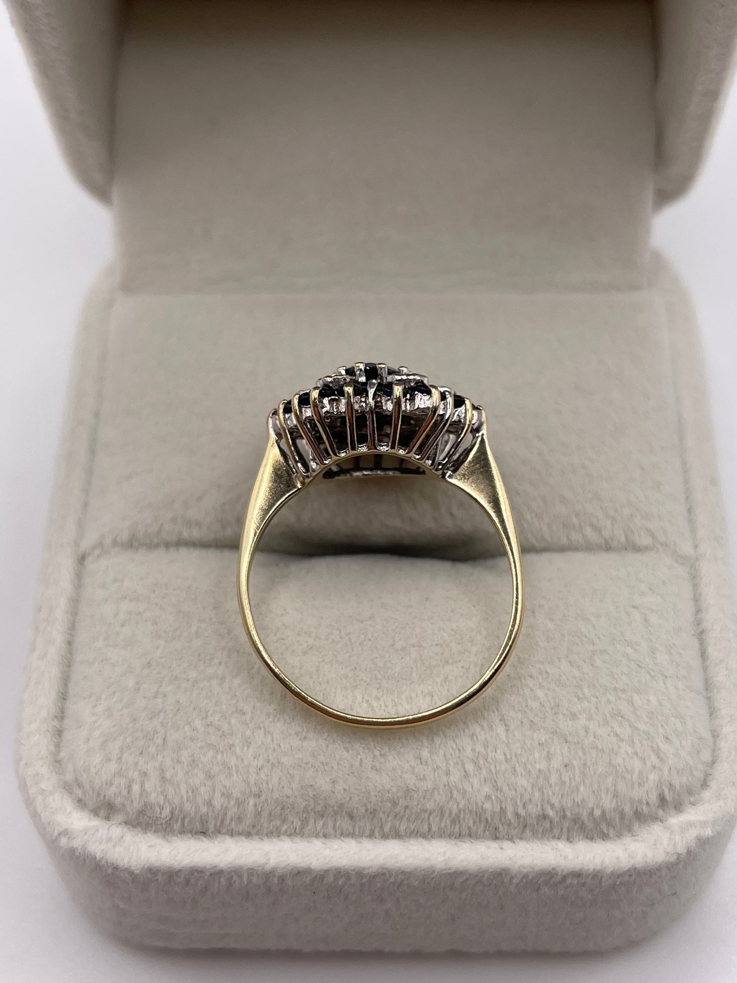 9ct gold sapphire and diamond ring