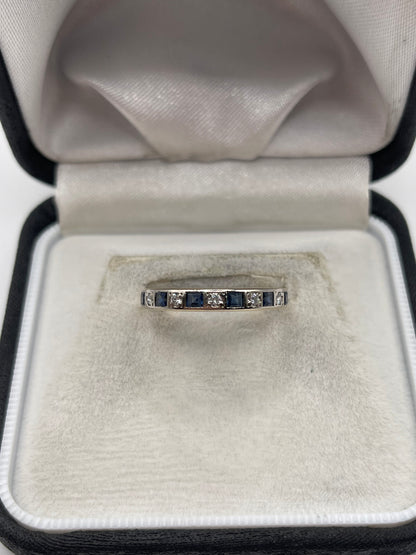 18ct gold sapphire and diamond ring