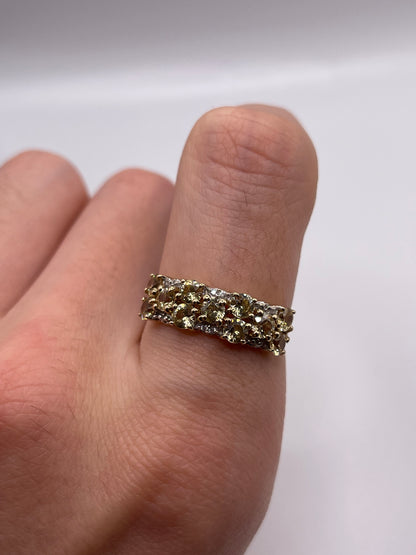 9ct gold quartz and zircon ring