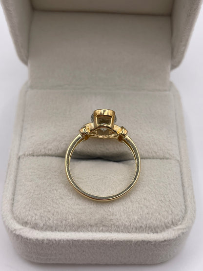 9ct gold green amethyst and diamond ring