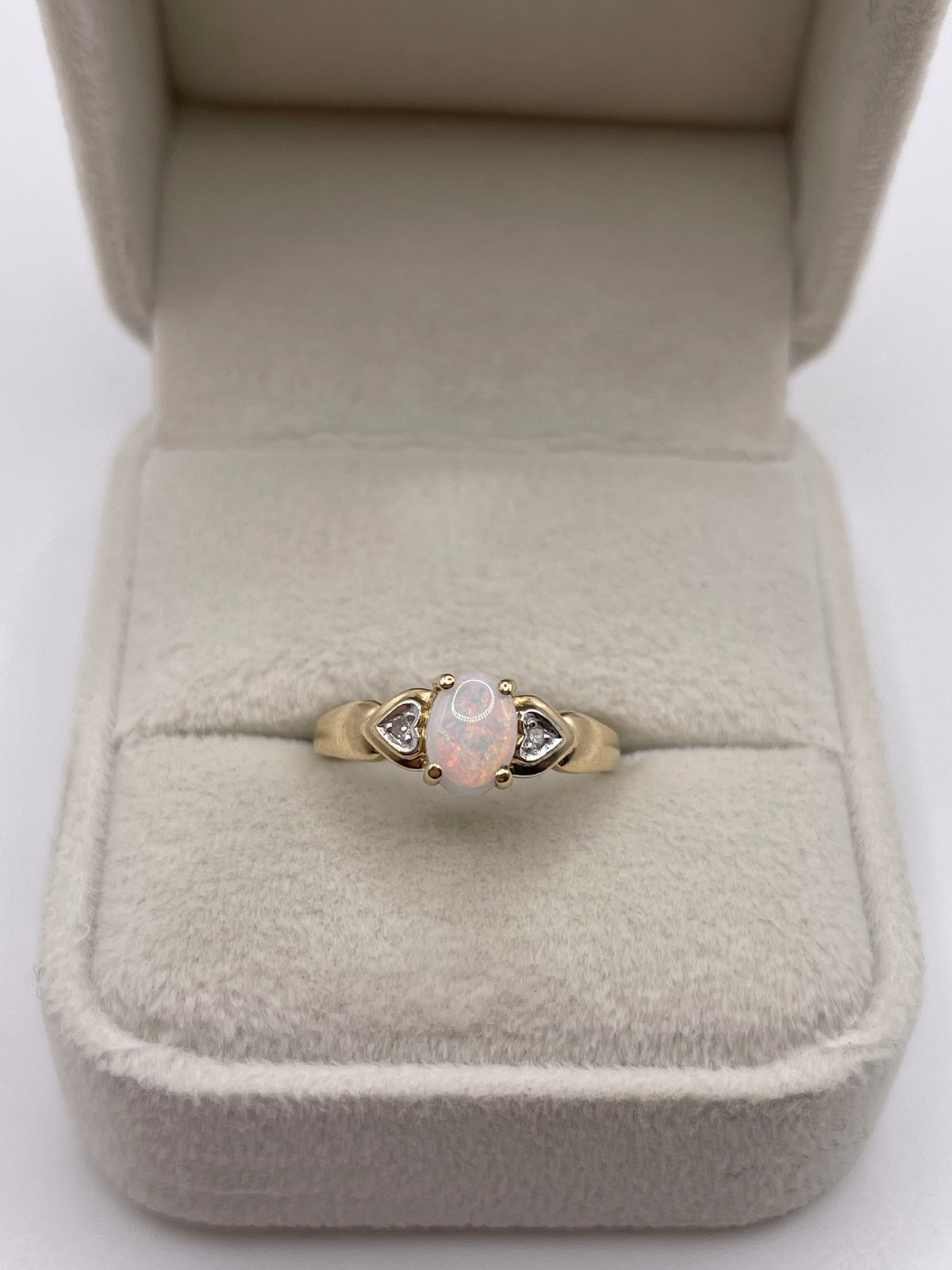 9ct gold opal and diamond ring