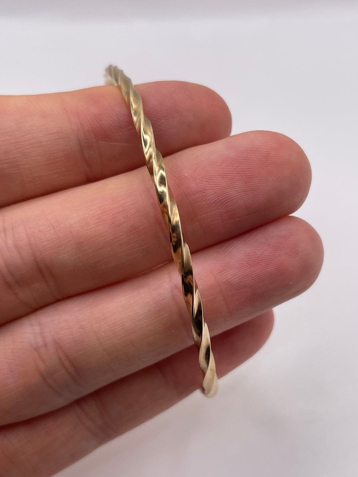 9ct gold torque bangle