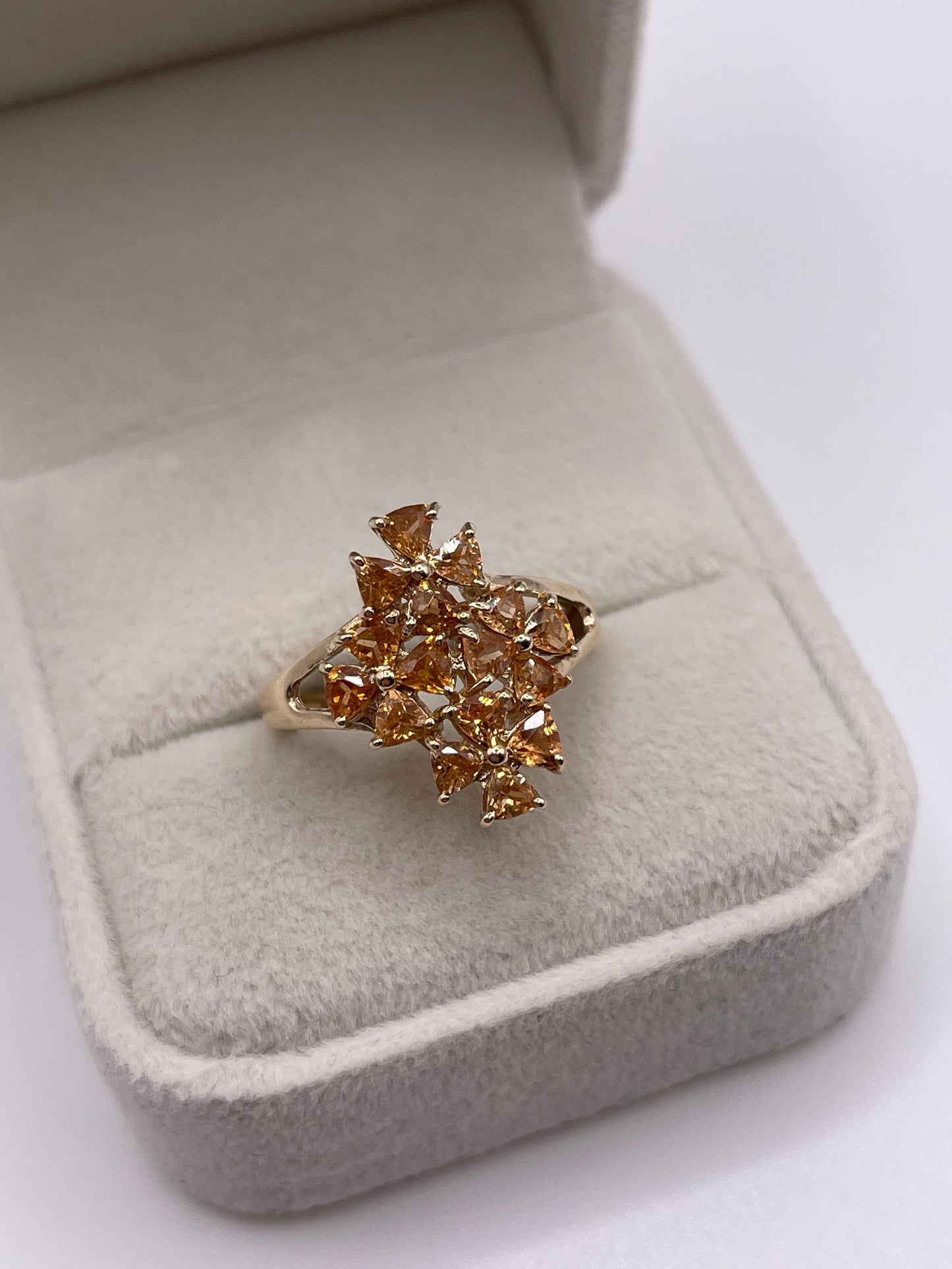 9ct gold quartz cluster ring