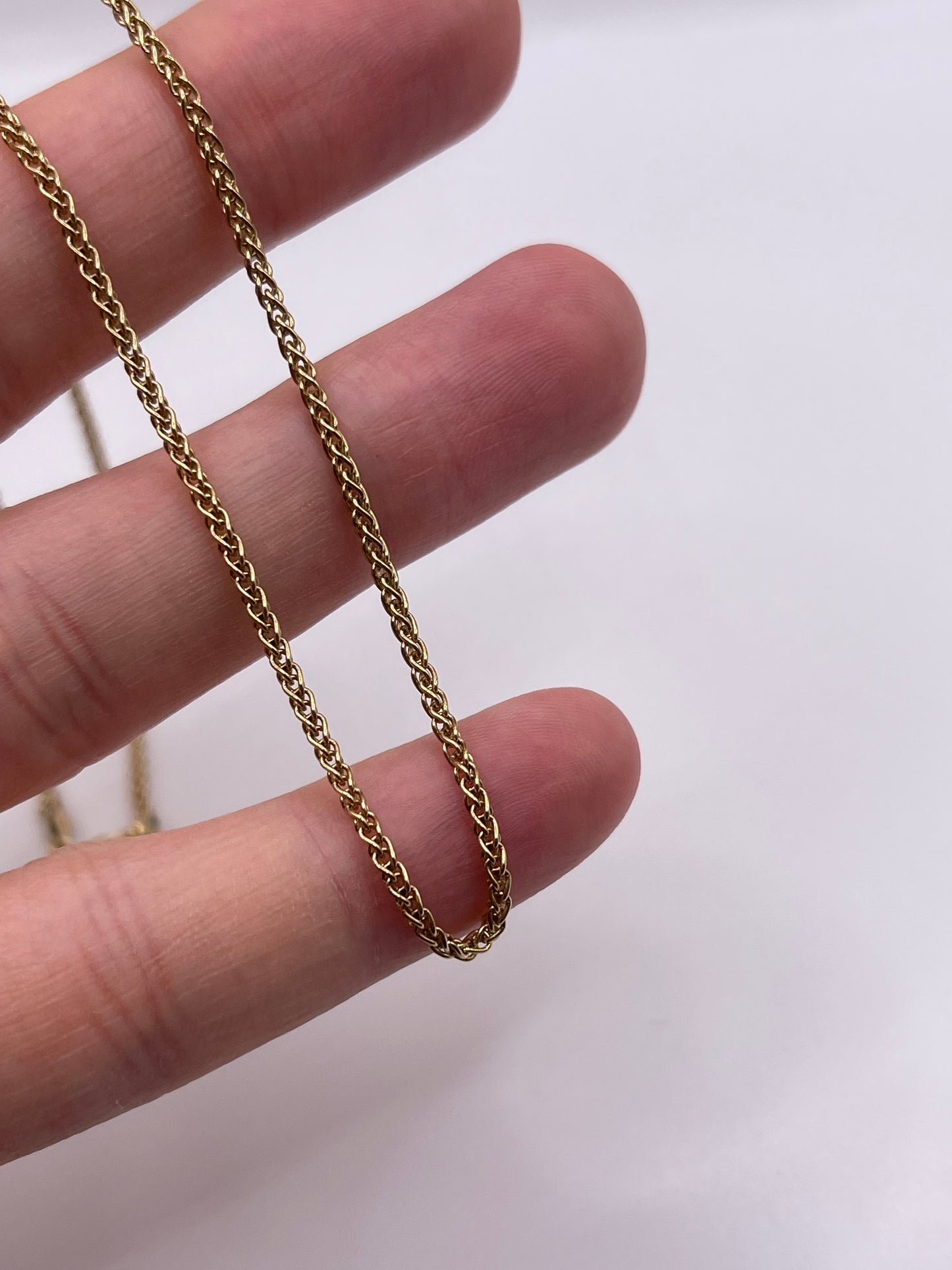 9ct gold chain 207