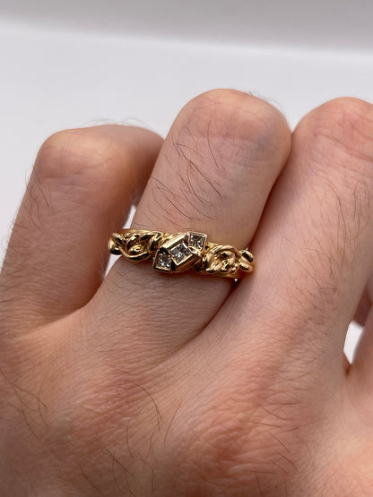Clogau 18ct gold diamond ring