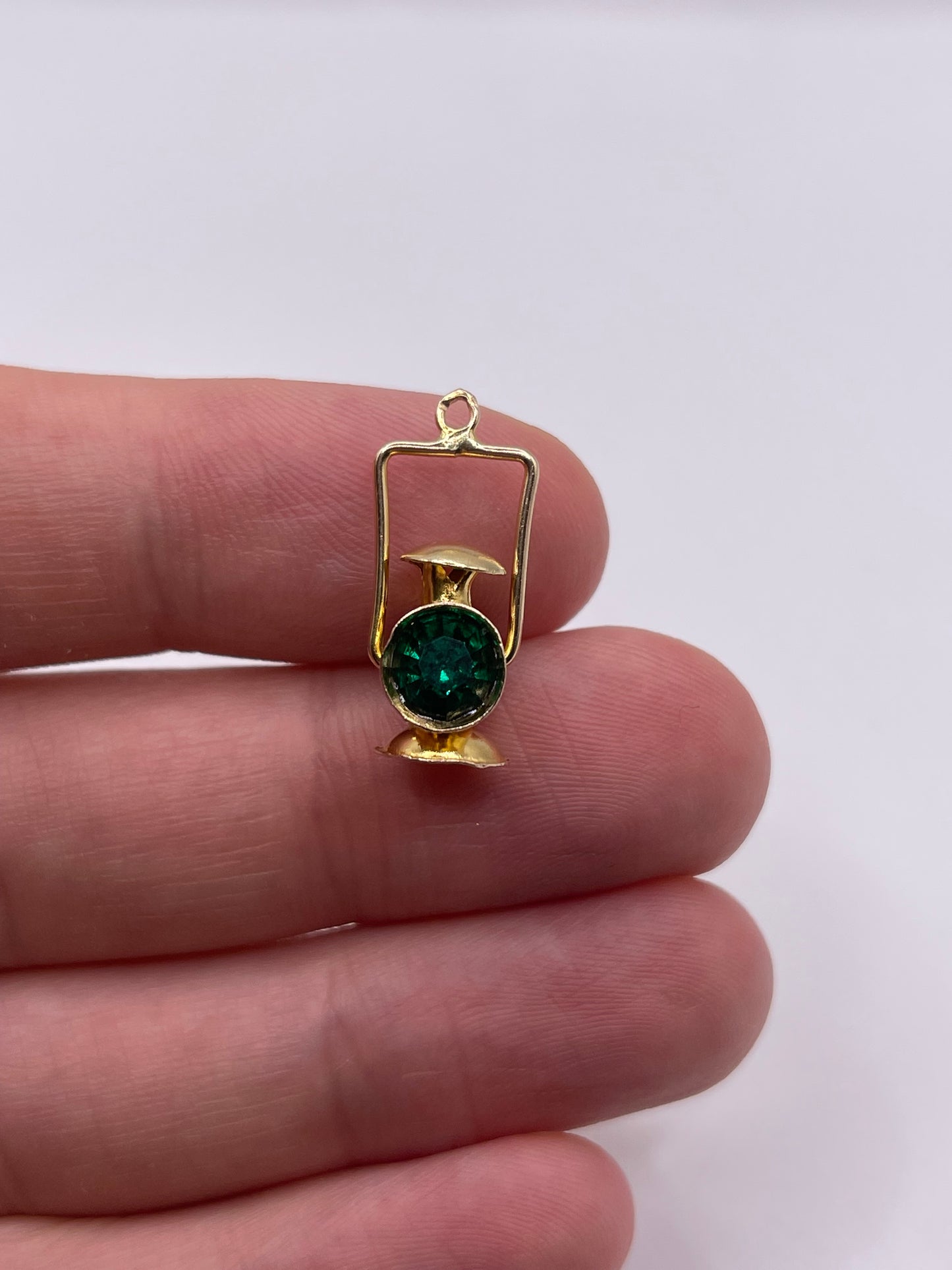 9ct gold lantern charm