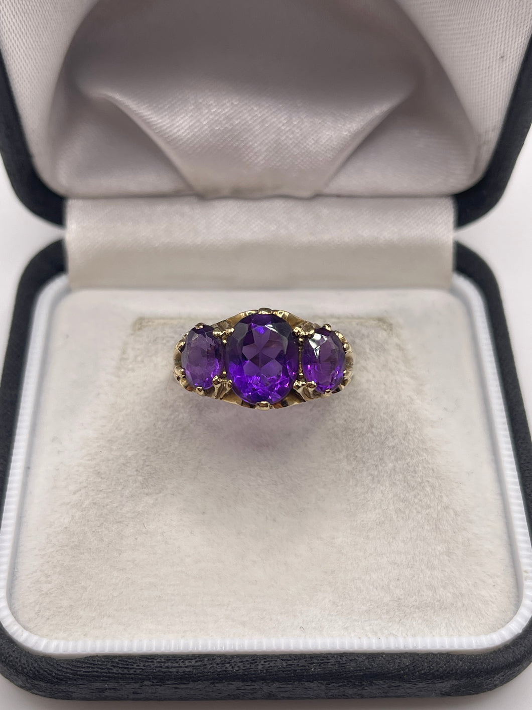 9ct gold amethyst ring