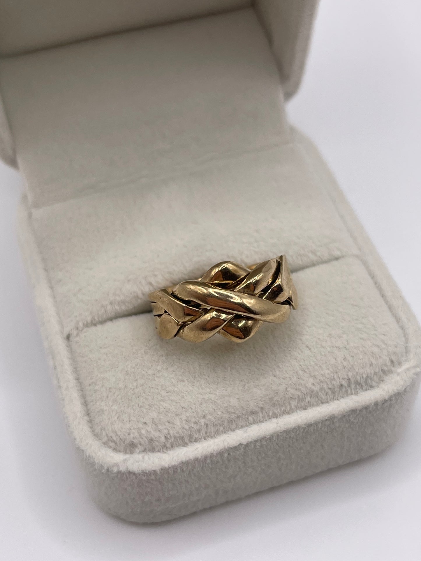 9ct gold puzzle ring
