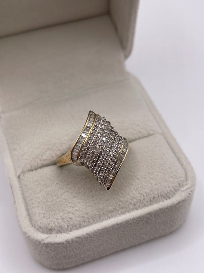 9ct gold diamond cluster ring