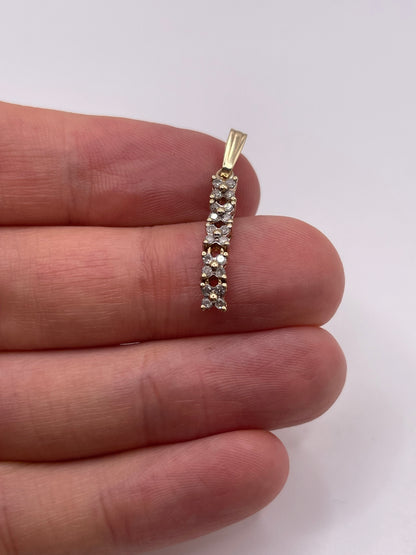 9ct gold diamond cluster pendant