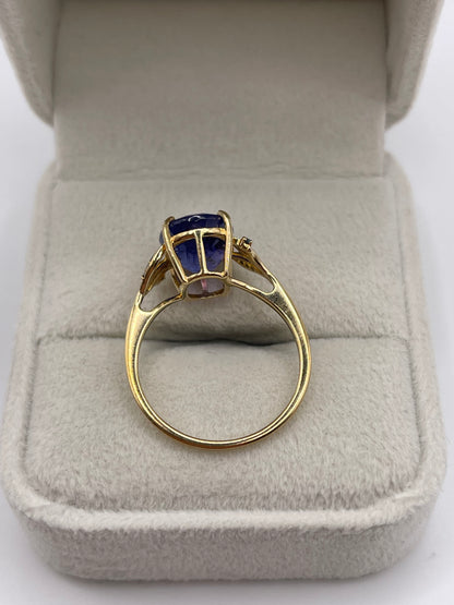 9ct gold tanzanite and diamond ring