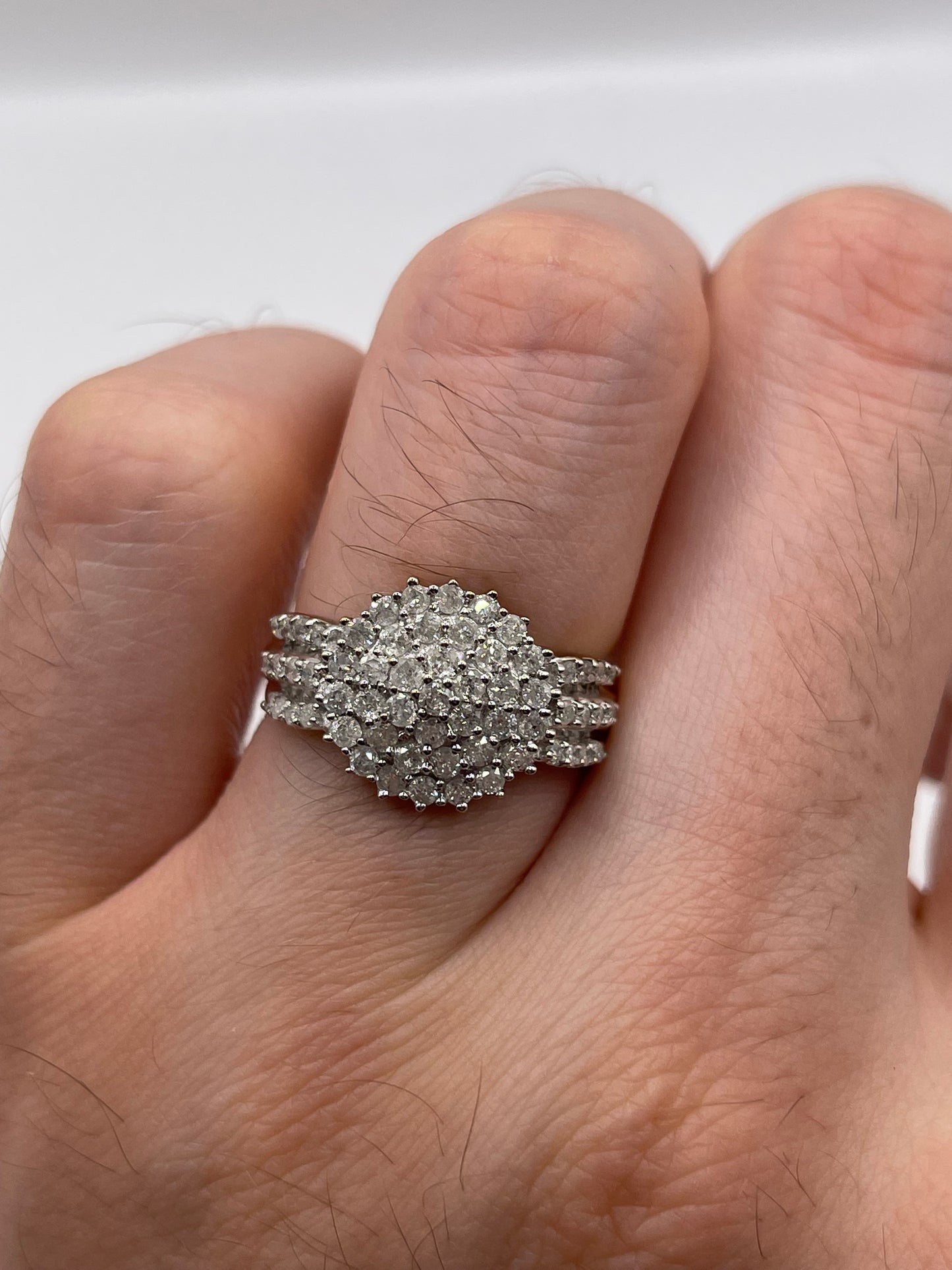 9ct gold diamond cluster ring