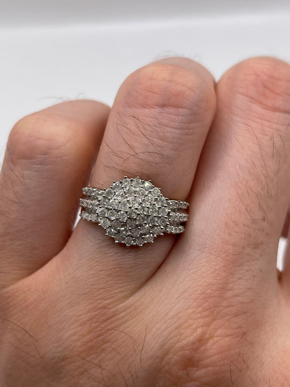9ct gold diamond cluster ring