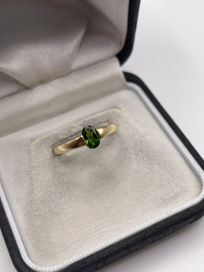 9ct gold diopside ring