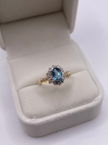 9ct gold topaz and diamond ring