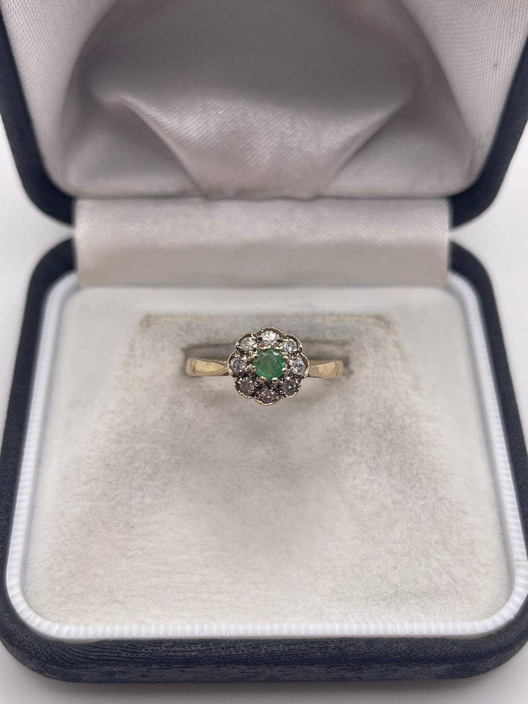 9ct gold emerald and diamond ring