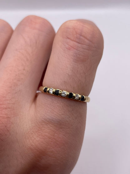9ct gold sapphire and diamond ring
