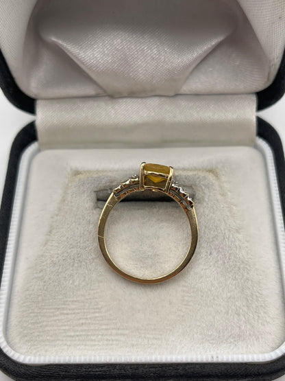 9ct gold opal and diamond ring