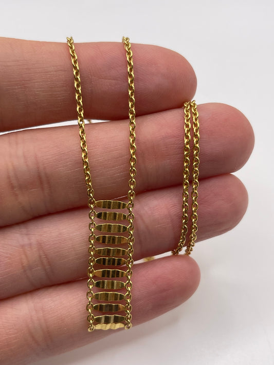 9ct gold necklace