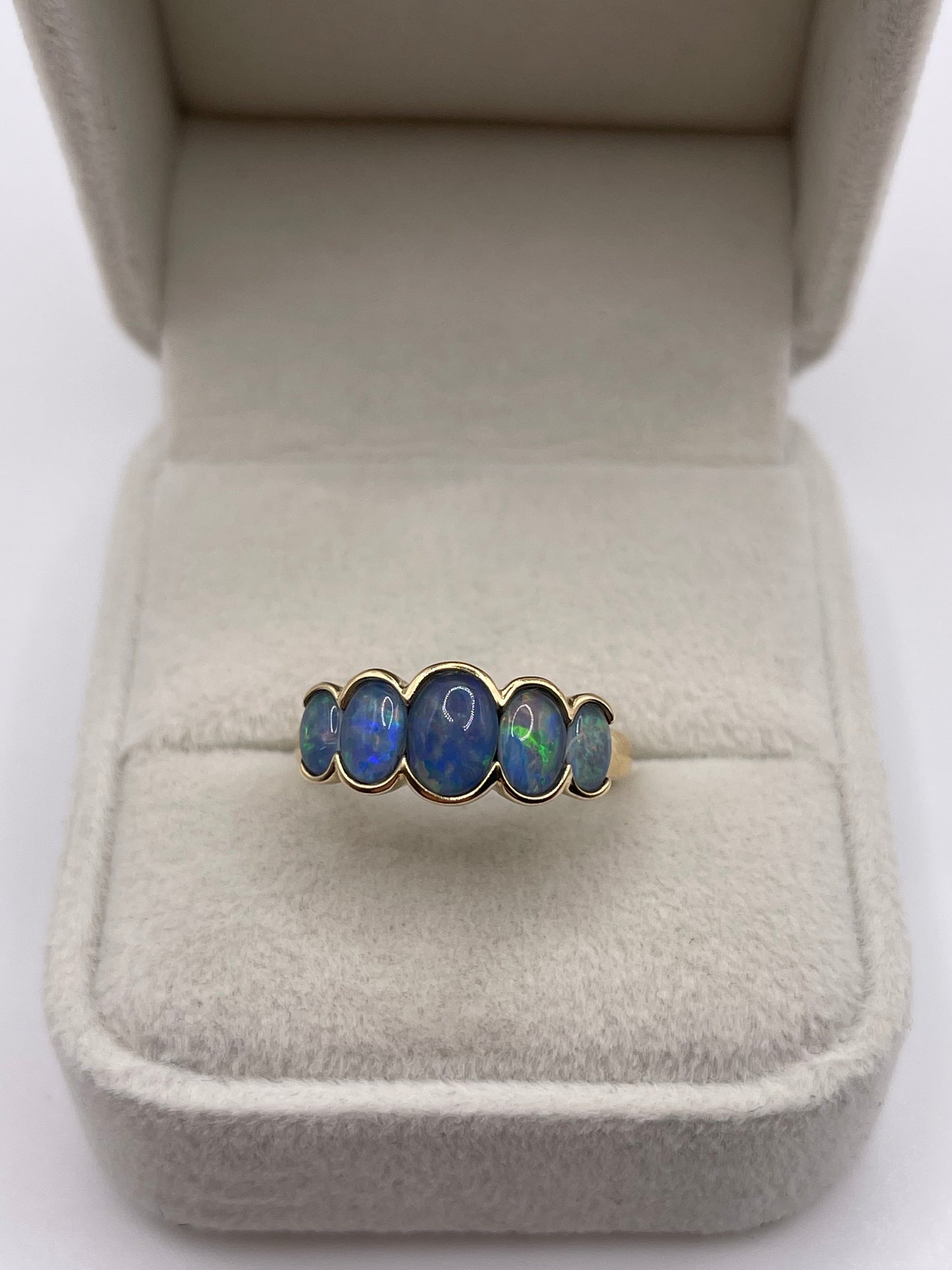 9ct gold black opal triplet ring