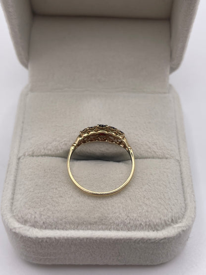 9ct gold garnet ring