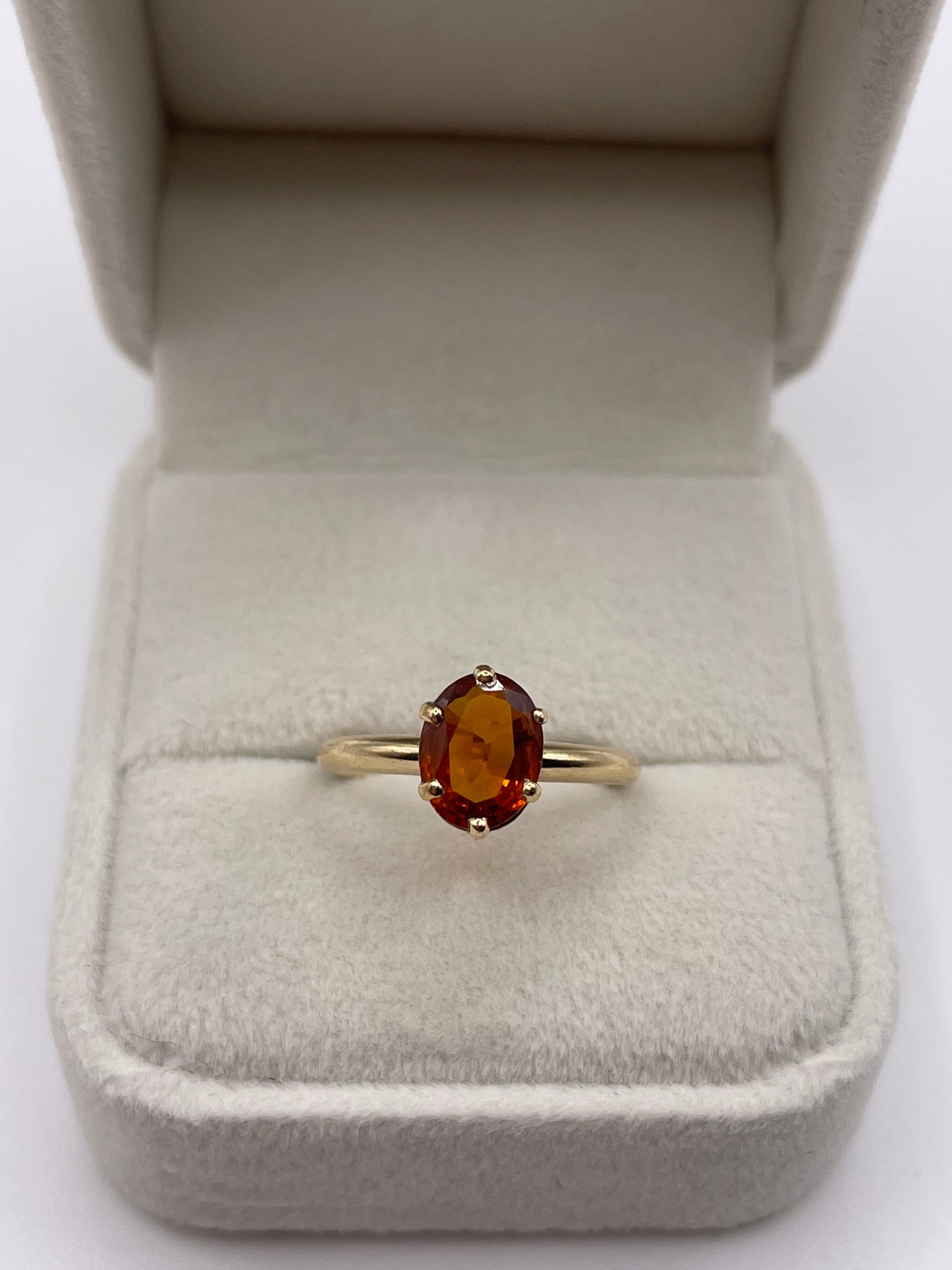 9ct gold citrine ring