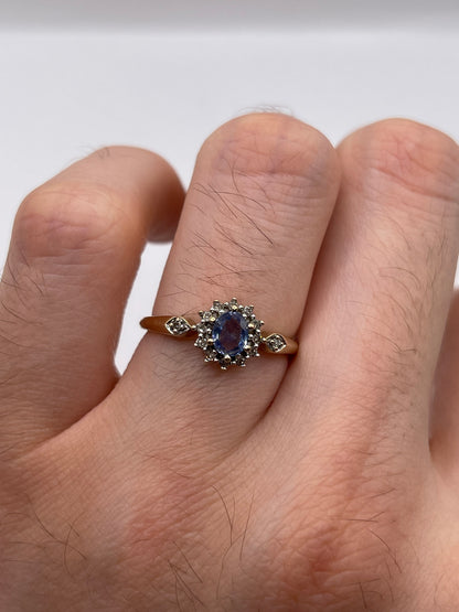 9ct gold sapphire and diamond ring