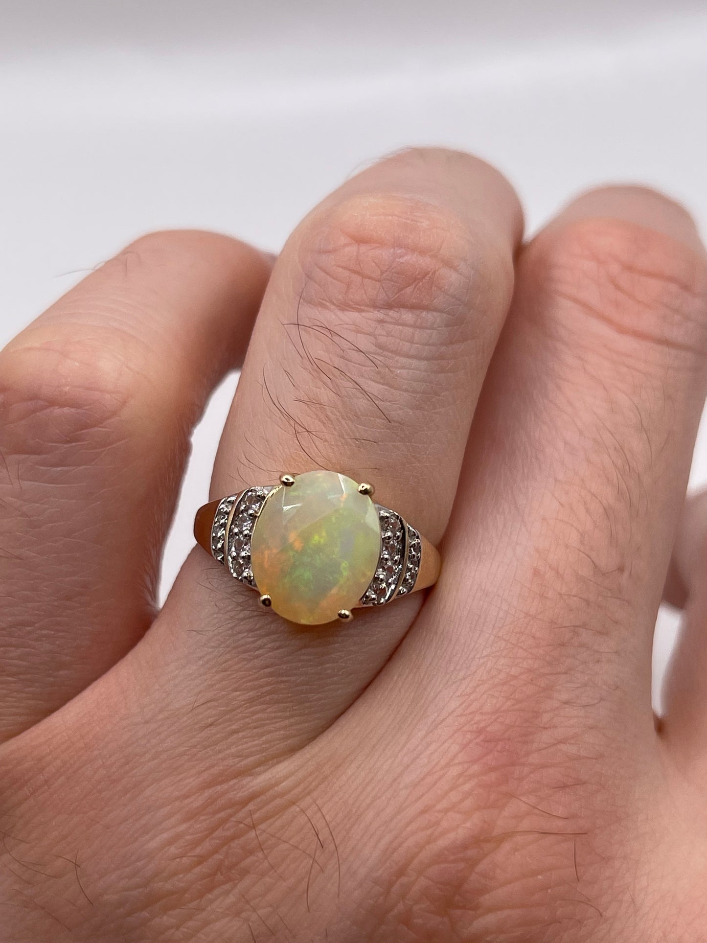 9ct gold opal and zircon ring