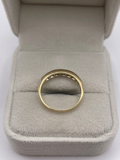 9ct gold emerald and diamond ring