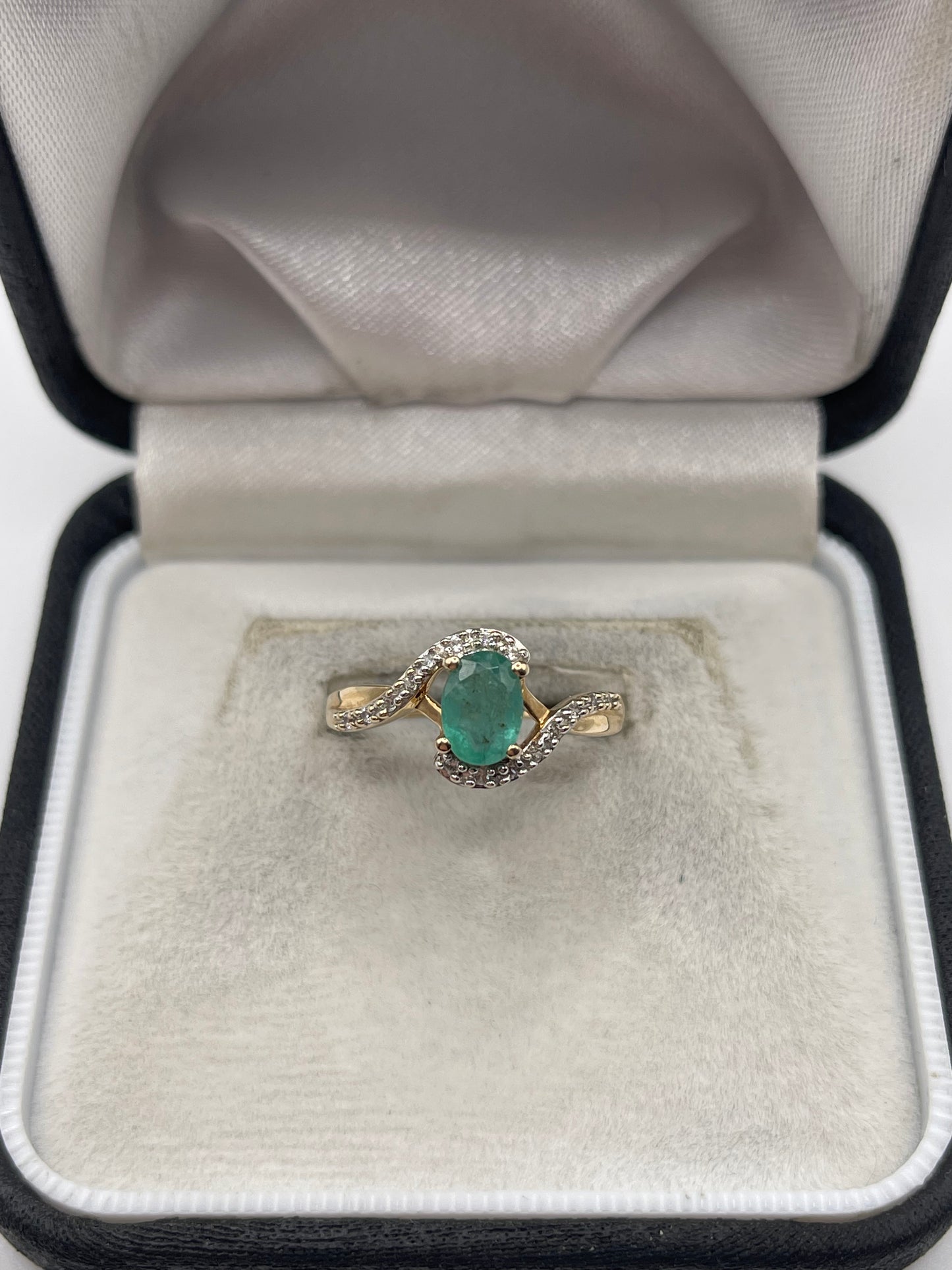 9ct gold emerald and zircon ring