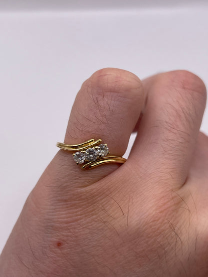18ct gold diamond ring