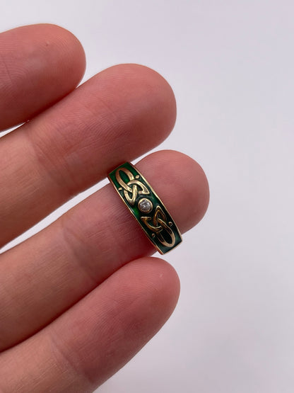 9ct gold enamel and diamond ring