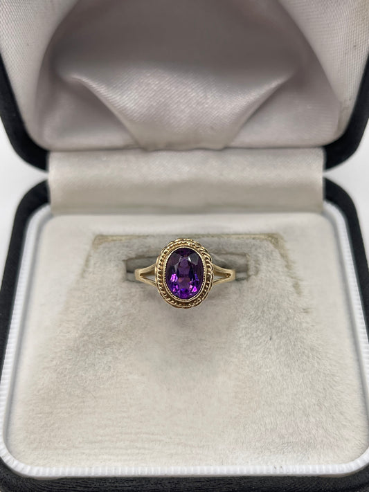 9ct gold amethyst ring