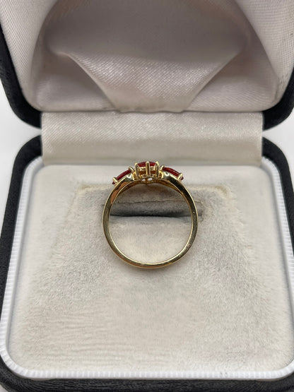 9ct gold spinel and zircon ring