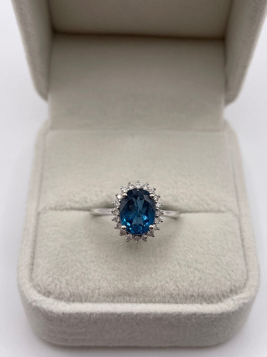 9ct white gold topaz and diamond ring
