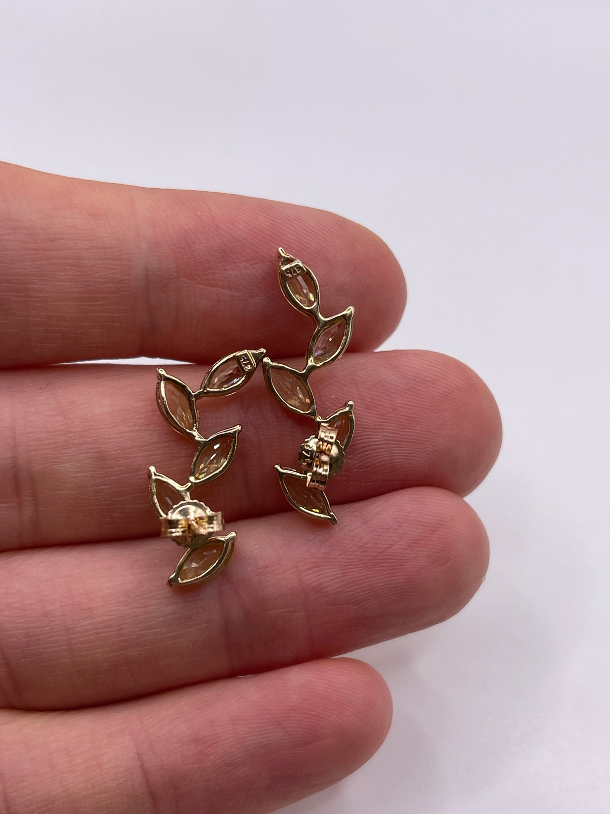 9ct gold sphene earrings