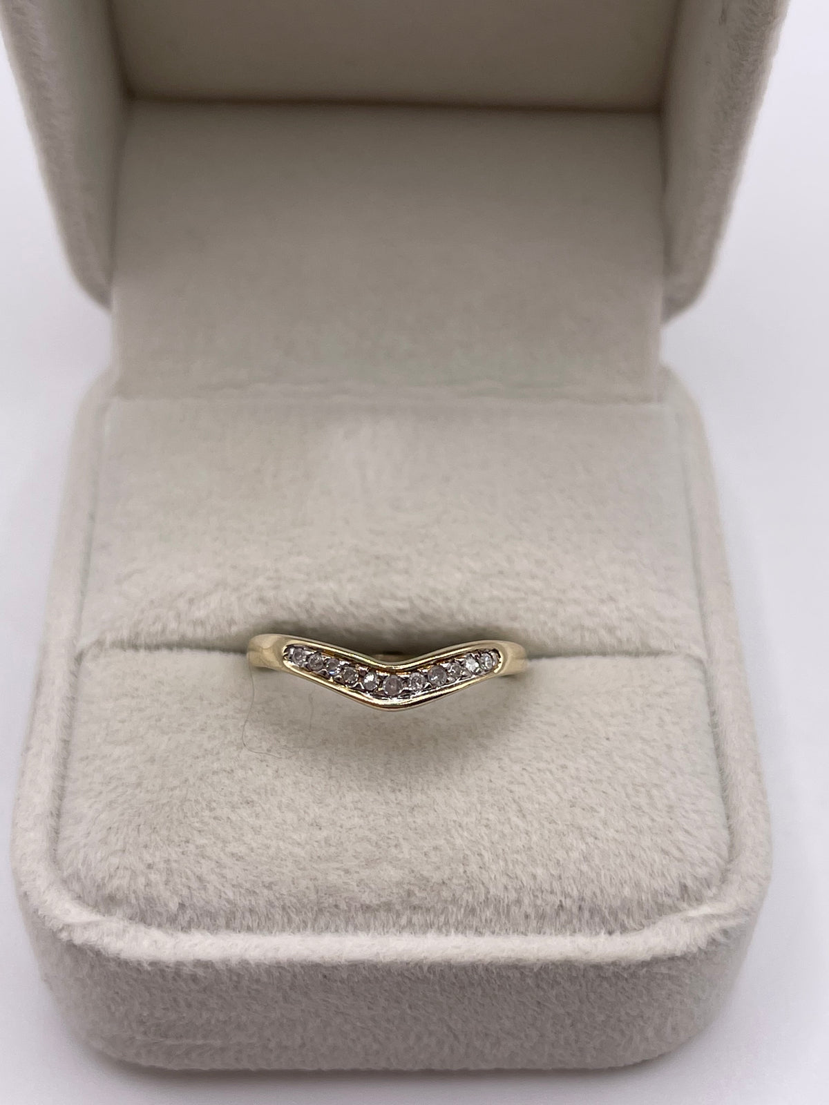 9ct gold diamond wishbone ring