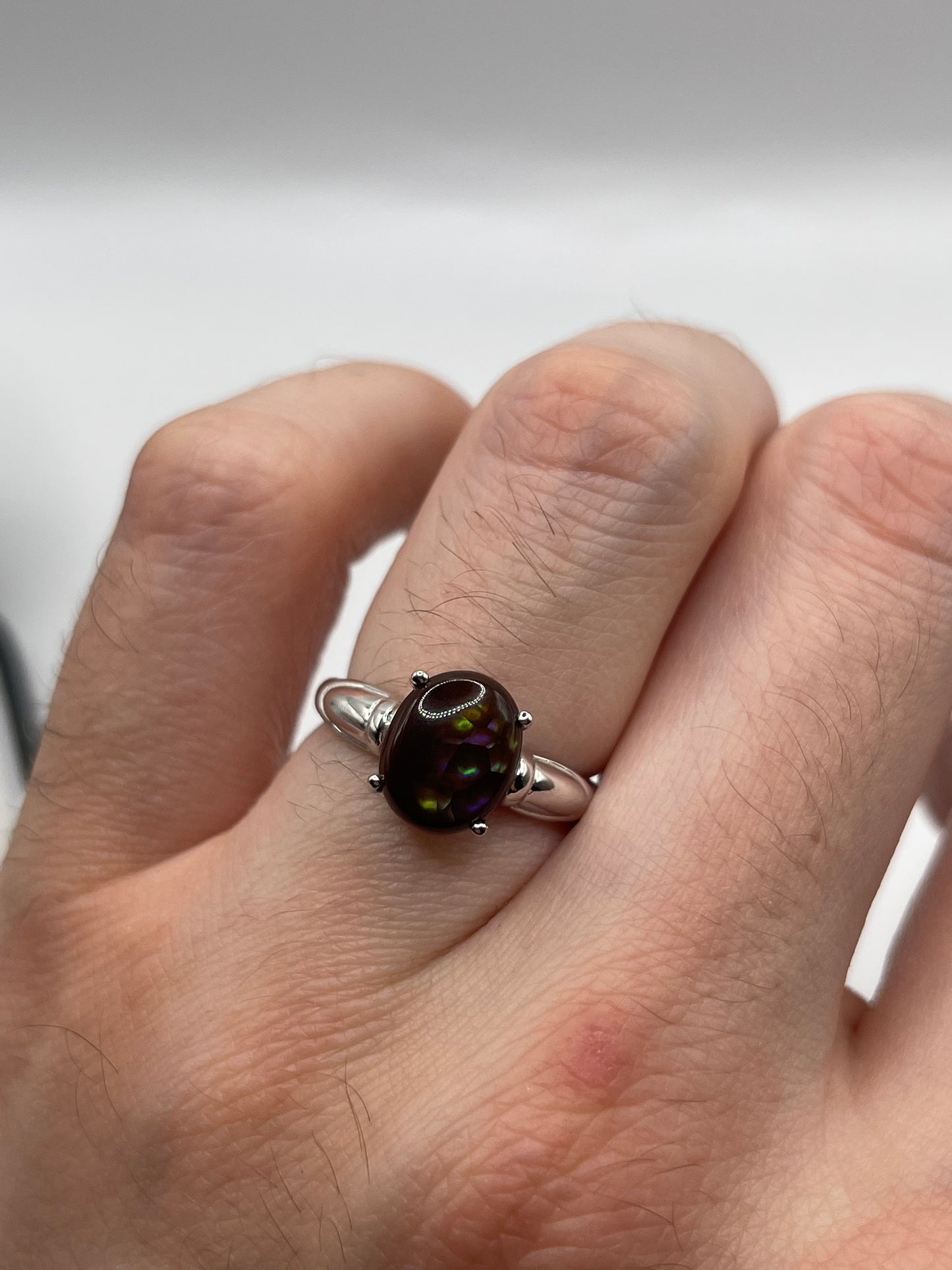 9ct white gold opal ring